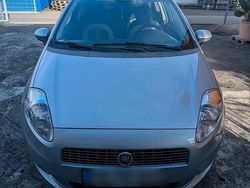 Silber Gebraucht 2008 Fiat Punto Kleinwagen | 2.999 €