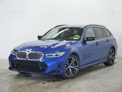 Blau Gebraucht 2024 BMW 340 Kombi | 53.839 € (Guter Preis)