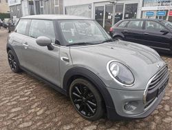 Grau Gebraucht 2020 Mini ONE Kleinwagen | 14.999 € (Fairer Preis)