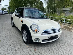 Weiß Gebraucht 2009 Mini Cooper Pepper Kleinwagen | 5.990 € (Superpreis)