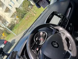 Schwarz Gebraucht 2017 Renault Clio IV Intens Kleinwagen | 8.799 € (Teuer)