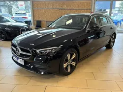 Unilack schwarz Gebraucht 2023 Mercedes C220 AMG line | 44.920 € (Etwas zu teuer)