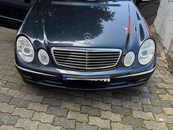 Andere farben Gebraucht 2004 Mercedes E320 Limousine | 3.500 €