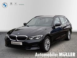 Schwarz Gebraucht 2022 BMW 318 Advantage Kombi | 23.950 € (Fairer Preis)