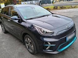 Grau Gebraucht 2021 Kia e-Niro Plus SUV | 18.450 € (Superpreis)
