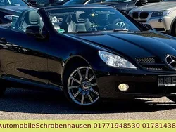 Schwarz Gebraucht 2009 Mercedes SLK200 Cabrio | 10.999 € (Fairer Preis)