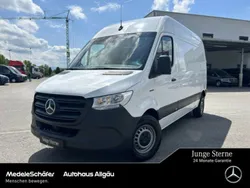 Arktikweiß Gebraucht 2022 Mercedes E-Sprinter Van | 18.861 € (Fairer Preis)