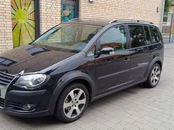Gebraucht 2009 VW Touran Highline Van / Kleinbus | 6.500 € (Teuer)