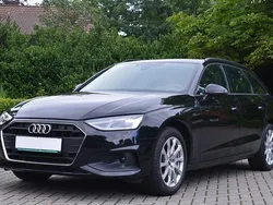 Schwarz Gebraucht 2022 Audi A4 Basis Kombi | 21.950 € (Superpreis)