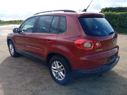 Rot Gebraucht 2006 VW Tiguan SUV | 4.900 €