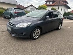 Grau Gebraucht 2012 Ford Focus Titanium Kombi | 2.800 € (Superpreis)