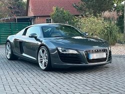 Grau Gebraucht 2007 Audi R8 Coupé Comfort Coupé | 58.000 € (Guter Preis)