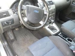 Grau Gebraucht 2006 Ford Mondeo Futura Kombi | 1.980 € (Fairer Preis)