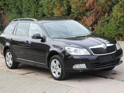 Schwarz Gebraucht 2012 Skoda Octavia Elegance Kombi | 4.400 € (Superpreis)