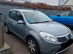 Grau Gebraucht 2009 Dacia Sandero Kleinwagen | 1.500 € (Guter Preis)