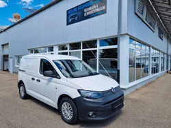 Weiß Gebraucht 2022 VW Caddy Van / Kleinbus | 15.990 € (Fairer Preis)