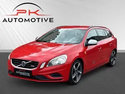 Passion red solid / solid Gebraucht 2011 Volvo V60 R-Design Kombi | 4.499 € (Guter Preis)