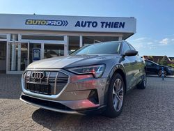 Grau Gebraucht 2020 Audi e-tron Sportback Advanced SUV | 29.990 € (Etwas zu teuer)
