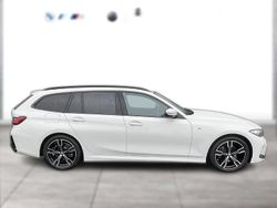 Farbe: Gebraucht 2024 BMW 320 M Sport Kombi | 44.650 € (Etwas zu teuer)