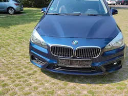 Blau Gebraucht 2015 BMW 218 Gran Tourer Advantage Van / Kleinbus | 9.499 € (Teuer)