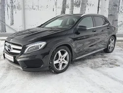 Schwarz Gebraucht 2014 Mercedes GLA220 AMG line SUV | 17.990 € (Fairer Preis)