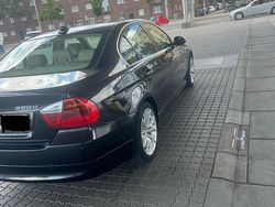Schwarz Gebraucht 2008 BMW 325 Limousine | 5.850 €