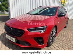Rot Gebraucht 2022 Opel Insignia Kombi | 35.600 € (Teuer)