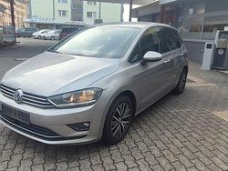 Grau Gebraucht 2016 VW Golf Sportsvan Allstar Van / Kleinbus | 10.900 € (Fairer Preis)