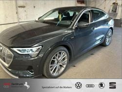 Grau Gebraucht 2023 Audi e-tron Advanced SUV | 34.770 € (Guter Preis)