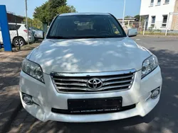 Weiß Gebraucht 2011 Toyota RAV4 SUV | 8.950 € (Superpreis)
