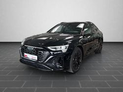 Mythosschwarz metallic (metallic) Gebraucht 2023 Audi Q8 Sportback e-tron Comfort SUV | 59.490 € (Superpreis)