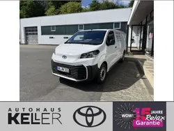 Weiß Gebraucht 2024 Toyota Proace Van | 32.690 € (Fairer Preis)
