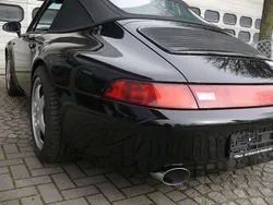 Glanzschwarz Gebraucht 1996 Porsche 911 Carrera Cabriolet Cabrio | 72.000 € (Etwas zu teuer)