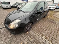 Schwarz Gebraucht 2007 Renault Clio III Dynamique Kleinwagen | 1.990 € (Guter Preis)