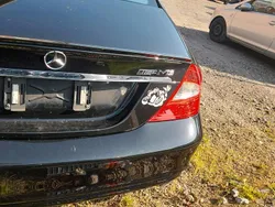 Schwarz Gebraucht 2007 Mercedes CLS350 Limousine | 3.750 €