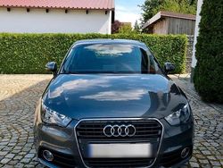 Grau Gebraucht 2012 Audi A1 Kleinwagen | 9.499 € (Fairer Preis)