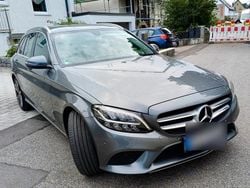 Grau Gebraucht 2018 Mercedes C300 Kombi | 21.700 € (Guter Preis)