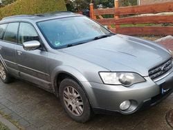Silber Gebraucht 2006 Subaru Outback Comfort Kombi | 3.650 € (Superpreis)