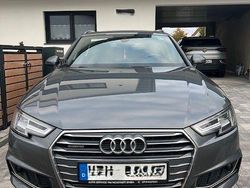 Grau Gebraucht 2016 Audi A4 Ambiente Kombi | 18.990 € (Fairer Preis)