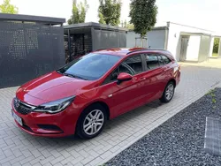 Rot Gebraucht 2016 Opel Astra Business Kombi | 7.999 € (Teuer)