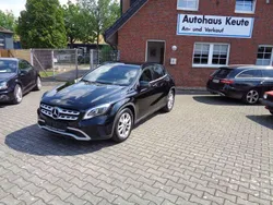 Kosmosschwarz metalliclack Gebraucht 2019 Mercedes GLA200 SUV | 22.900 € (Etwas zu teuer)