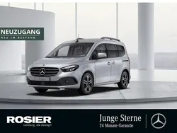 Silber / helvinsilber Gebraucht 2024 Mercedes T180 Progressive Van / Kleinbus | 32.440 € (Teuer)