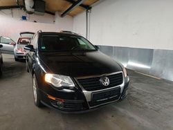Schwarz Gebraucht 2010 VW Passat Comfortline Limousine | 1.700 € (Superpreis)