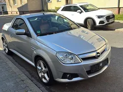 Silber Gebraucht 2005 Opel Tigra Cabrio | 2.100 € (Fairer Preis)