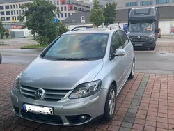 Silber Gebraucht 2009 VW Golf Plus Comfortline Van / Kleinbus | 2.800 € (Fairer Preis)
