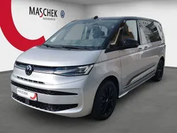 Reflexsilber metallic / deep b Neu 2025 VW Multivan Life Van / Kleinbus | 66.290 € (Superpreis)
