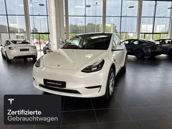 Weiß Gebraucht 2024 Tesla Model Y Long Range RWD SUV | 42.000 € (Fairer Preis)