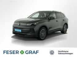 Delfingrau metallic Gebraucht 2024 VW Tiguan Life SUV | 36.905 € (Fairer Preis)