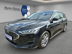 Schwarz Gebraucht 2023 Ford Focus Titanium Kombi | 20.690 € (Fairer Preis)