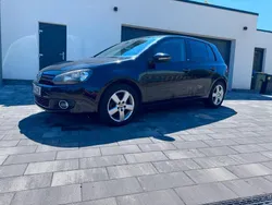 Schwarz Gebraucht 2011 VW Golf VI Style Limousine | 6.100 € (Fairer Preis)